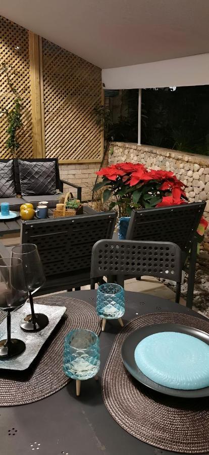 Elegant Seaside 2 Floor Apartment Athen Exterior foto